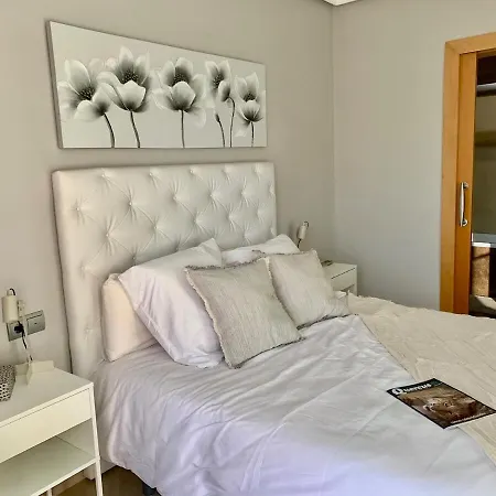 Completo Con Preciosas Vistas A La Rambla Appartement